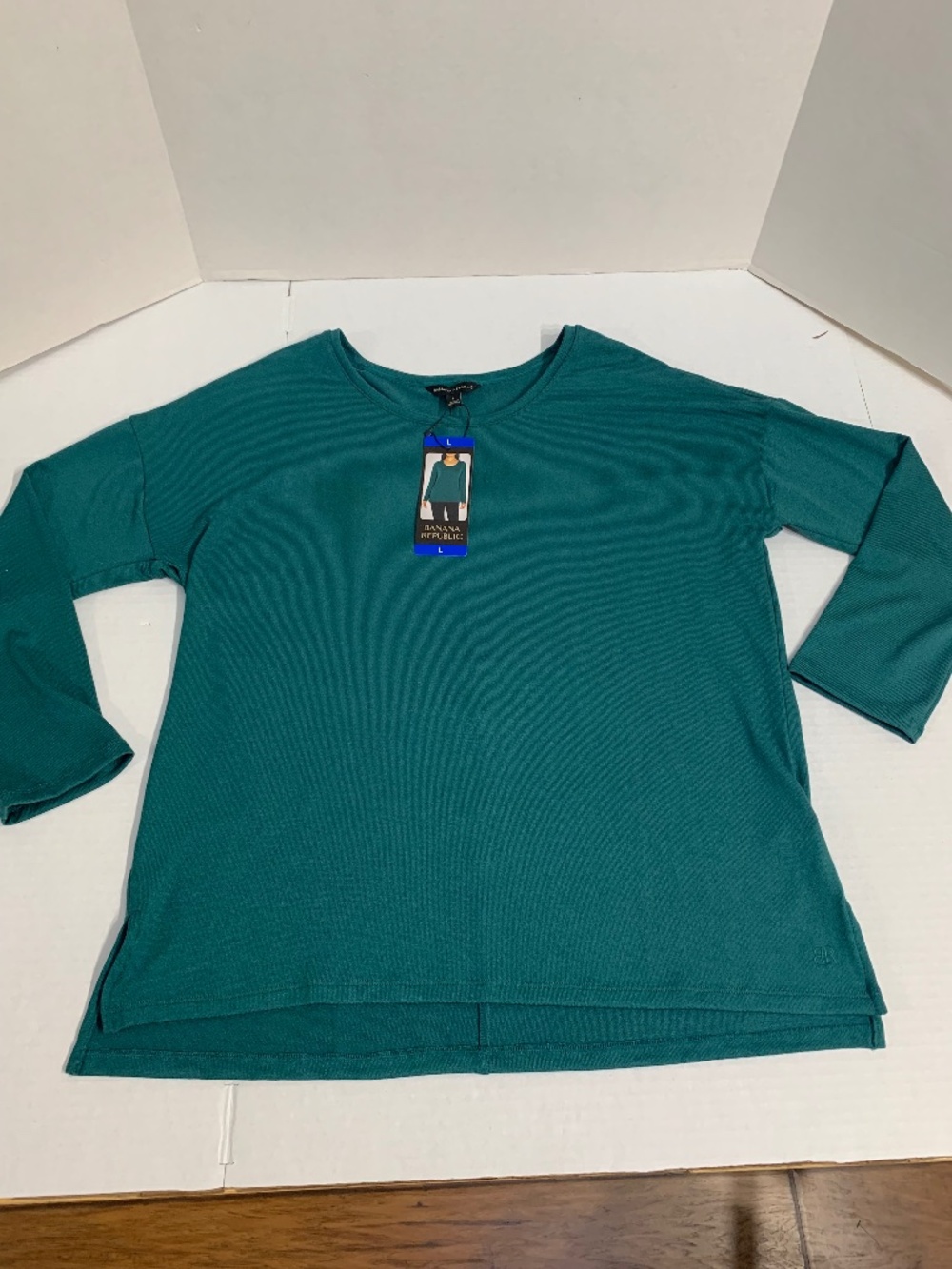 NWT Banana Republic Green Woman's Size Large Pullover Long Sleeve Shirt Top